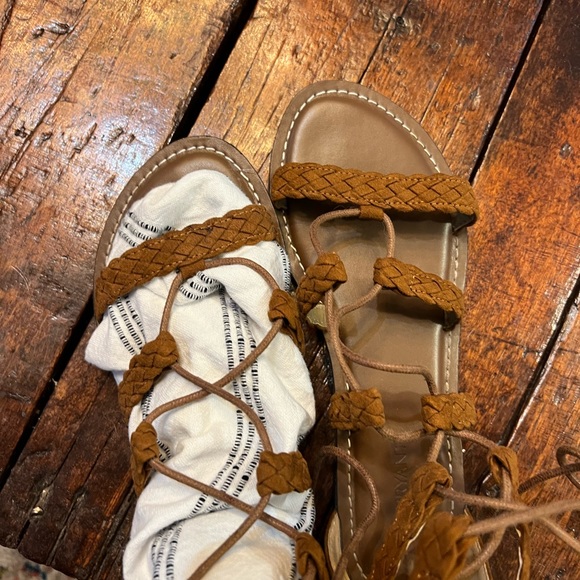 Lace up gladiator sandals in cognac - Picture 6 of 10